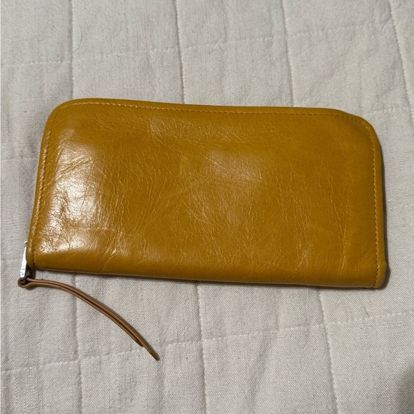 Mustard Yellow Leather Wallet HOBO - Picture 2 of 4